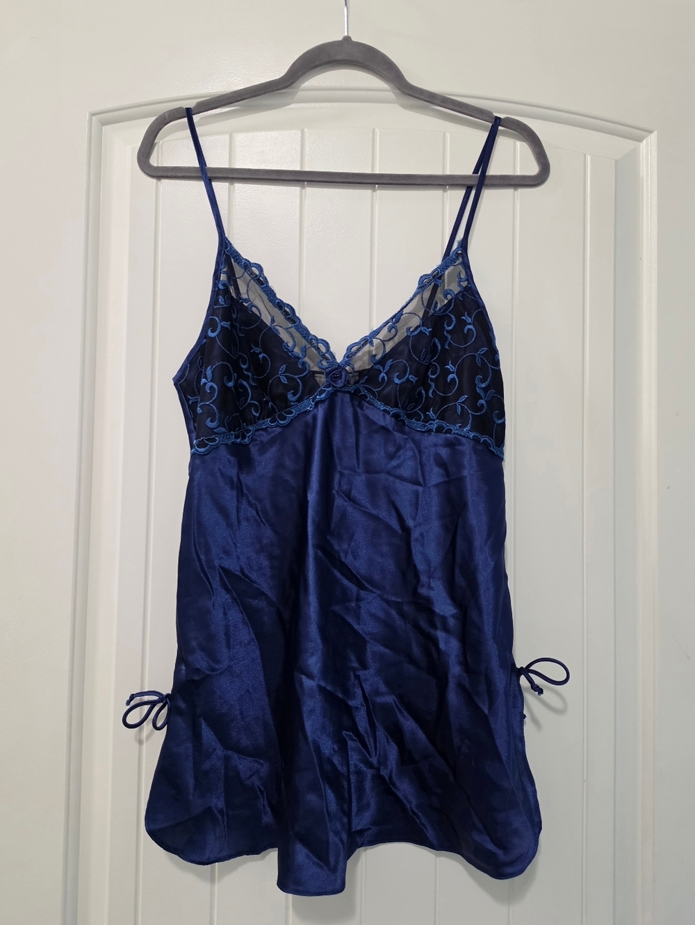 Vintage Inner Most by Sears Blue Satin & Black Lace Chemise